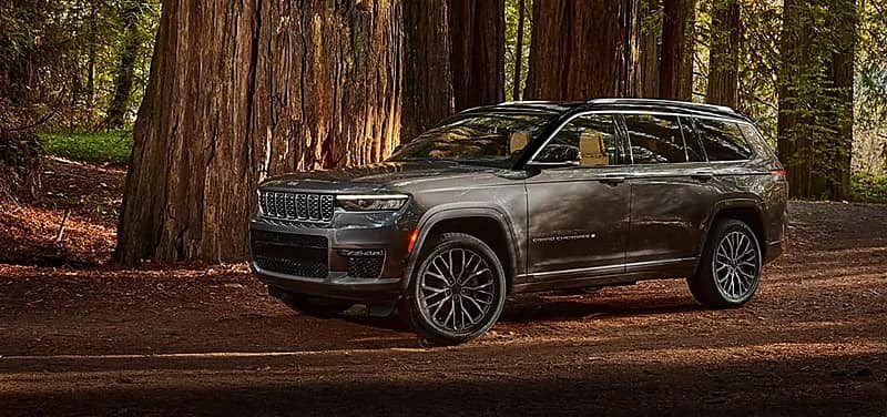 مواصفات وأسعار 5 من سيارات 4X4 موديل 2023 في المملكة