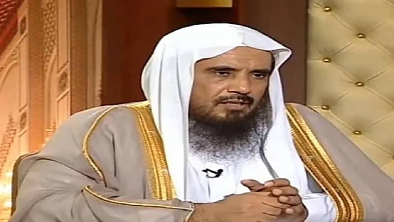 بالفيديو.. "الخثلان" يوضح حكم جمع الصلوات للمصاب بشلل رباعي