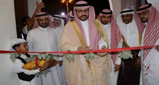 بالصور.. وكيل إمارة جازان المكلف يفتتح معرض التنمية والبناء