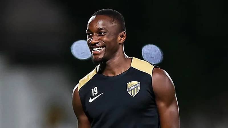 فحوصات طبية لثلاثي الاتحاد