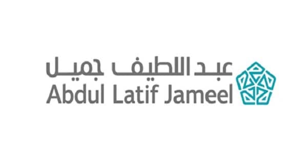 " عبداللطيف جميل " : لن نبيع السيارات المتضررة من السيول