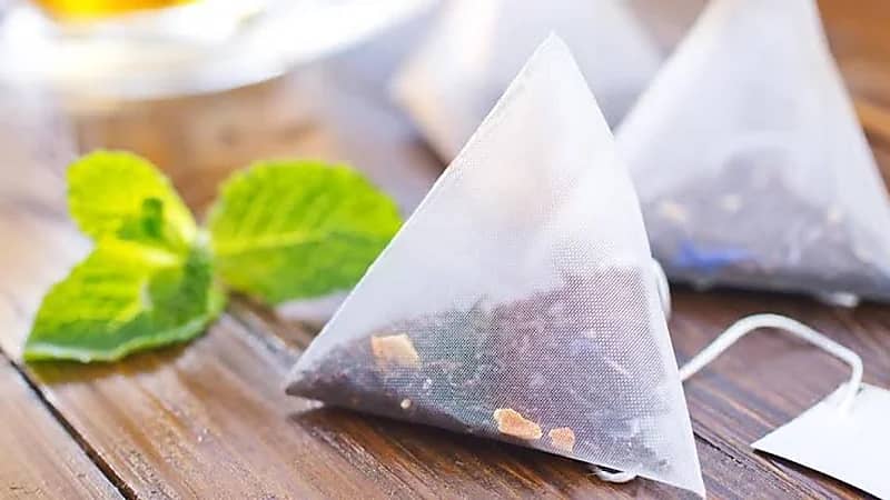 الغذاء والدواء تنفي وجود شوائب وإفرازات بلاستيكية في أكياس الشاي