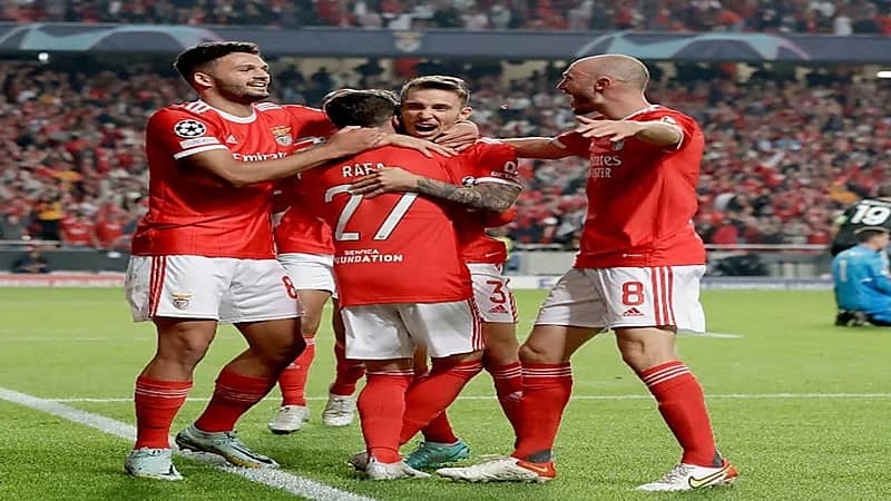 بنفيكا يتخطى يوفنتوس برباعية 