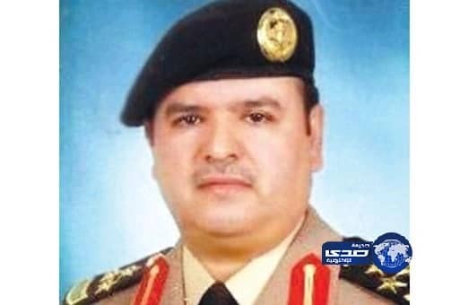 لص يفاجئ وافداً عربياً ويسرق منه 632 ألف ريال أمام أحد بنوك سكاكا