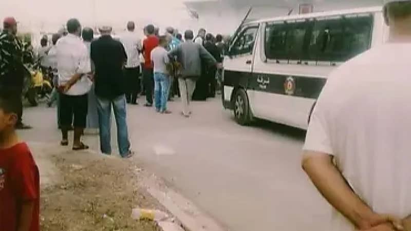 زوج يقتل زوجته طعنًا بالسكين بعد جلسة أمام المحكمة