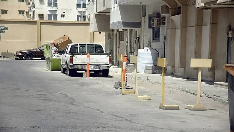 محامٍ يوضح ‏هل يحق لك تمنع شخص من الوقوف أمام سور منزلك.. فيديو