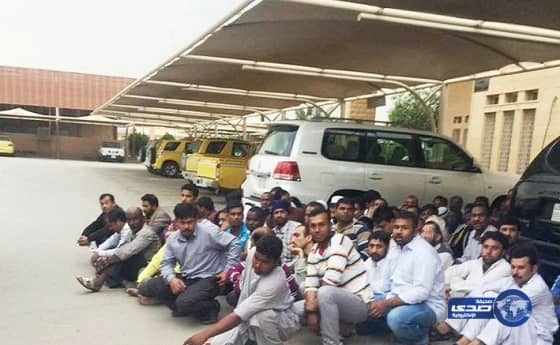 ألوان عسير الموسيقية متفردة حول حسابه في " تويتر " لبث لايف لإبراز جمال ابها