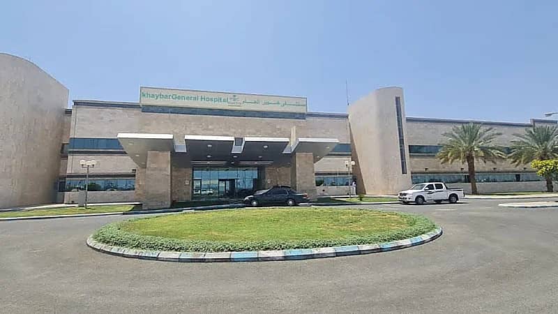 تدخل طبي عاجل ينقذ طفل بعد 20 يوماً من جسم غريب في أنفه