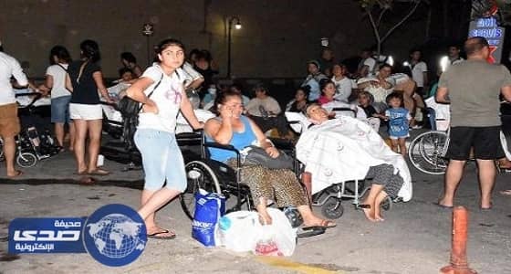 بالصور.. خسائر السياحة التركية واليوناينة من الزلزال المدمر