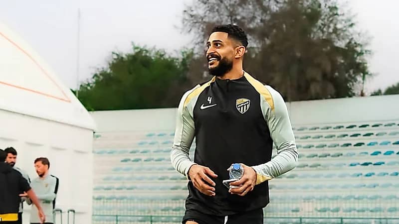 عبدالإله العمري يواصل التأهيل في دبي
