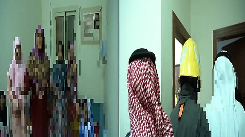 شاهد..احتجاز 28 عاملة منزلية خلف أبواب حديدية..والموارد البشرية تتدخل