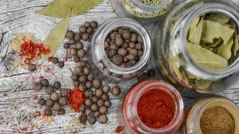 "النمر": تجنب الاعشاب المعروفة بسيولة الدم قبل العملية