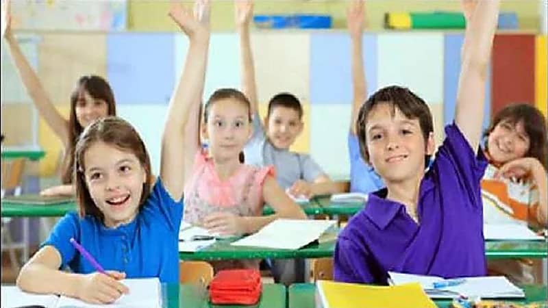 وفاة طفلة بالسكتة القلبية بعد تعرضها للضرب على يد معلمها