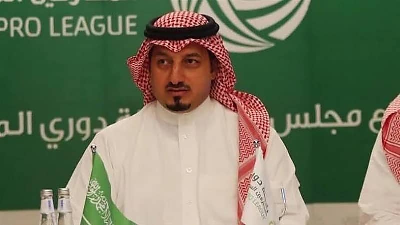 بالفيديو.. "المسحل" يوضح مدى إمكانية تجنيس "رومارينيو"
