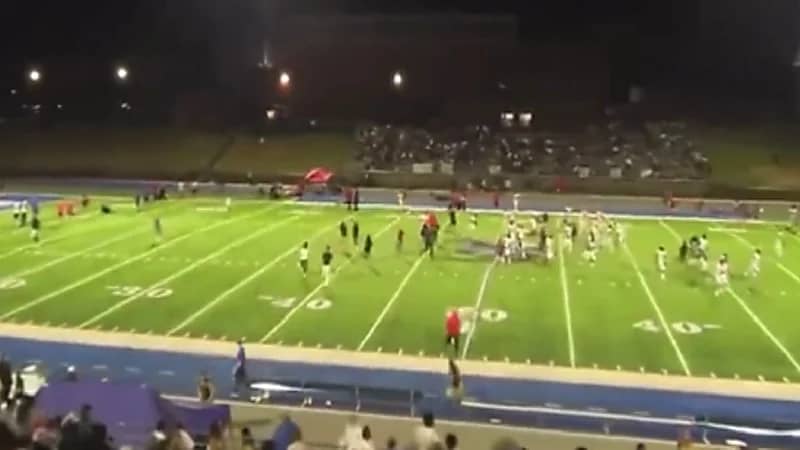 إطلاق نار في مباراة كرة قدم بولاية أوكلاهوما الأمريكية..فيديو
