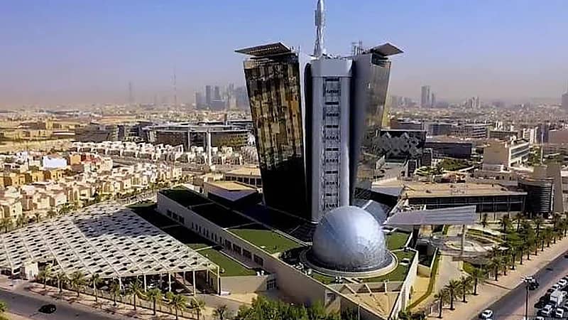 عرض اسم وهوية المتصل اعتبارًا من أكتوبر المقبل