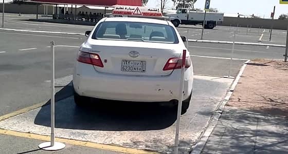 إنشاء مدرسة لتعليم القيادة في حرم جامعة الملك عبدالعزيز بجدة