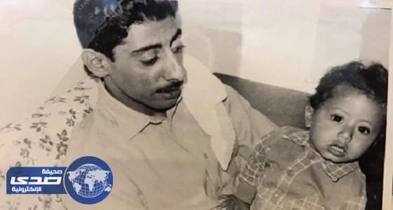 ⁠⁠⁠⁠⁠" القصبي " ينشر صورته رضيعًا مع والده الراحل