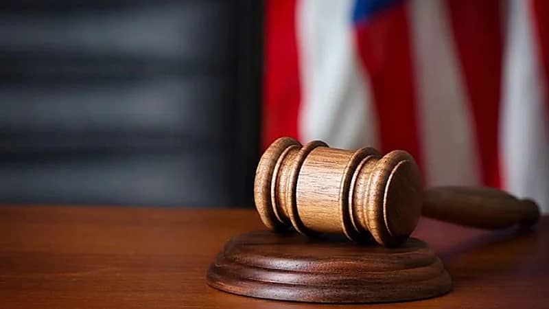 محكمة أمريكية تحرم أب سعودي من ابنته