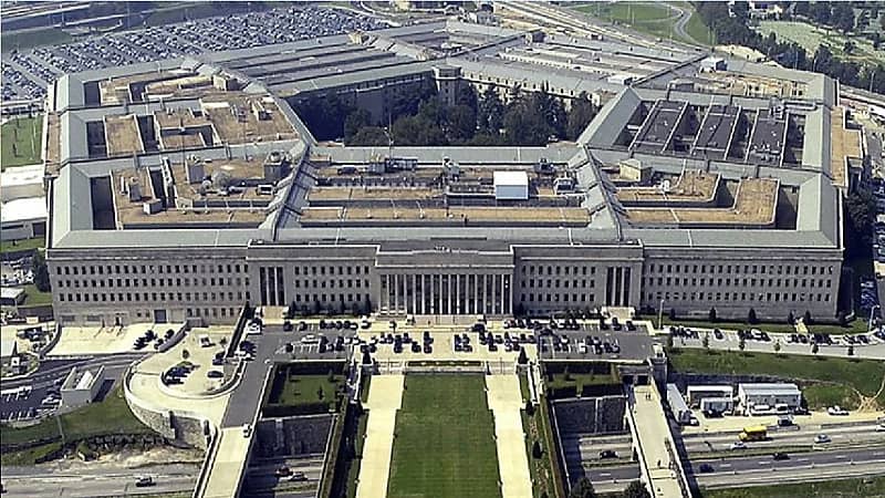 البنتاغون: روسيا تخطط لتجنيد 300 ألف جندي