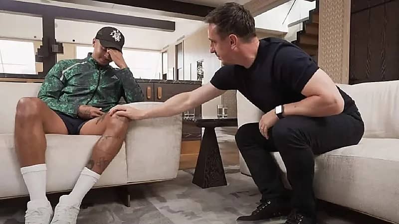 لاعب سابق بتوتنهام: صديق أمي تحرش بي