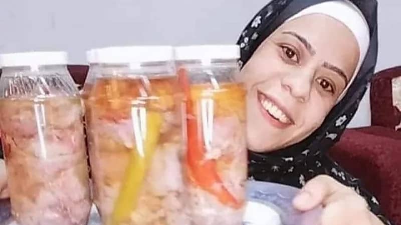القبض على البلوغر أم مكة بعد مشاجرة تلفزيونية