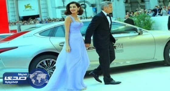 أمل علم الدين تسحر الحاضرين في مهرجان البندقية