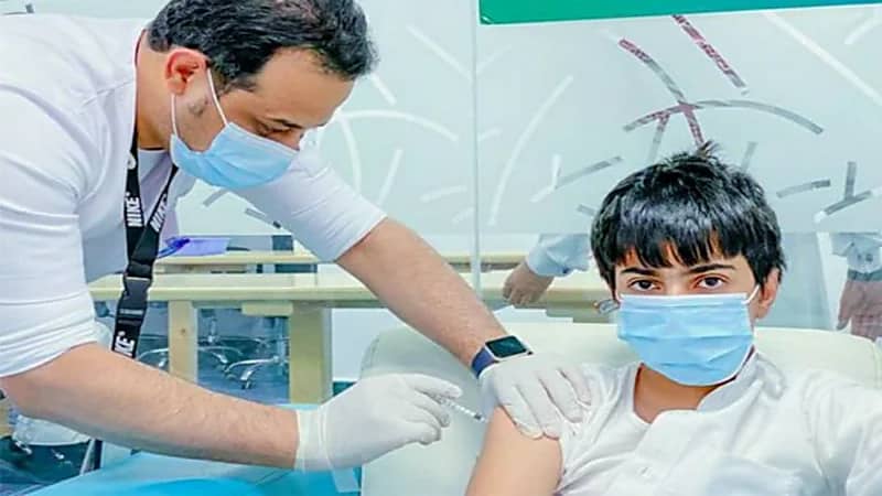 "الصحة": حجز مواعيد الجرعة الأولى مسبقًا للطلاب "12-18" عامًا