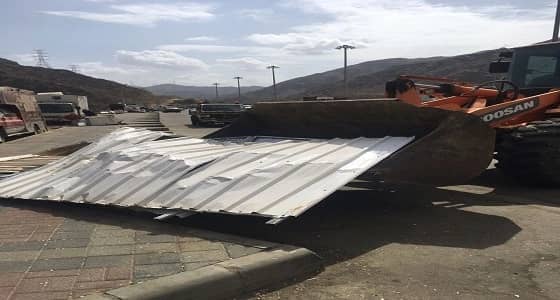 حملة إزالة البسطات العشوائية بـ " عقبة ضلع "