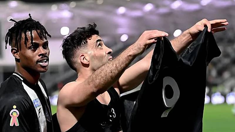 ‏⁧‫حمدالله‬⁩ يعتذر بعد طرده ضد الأهلي