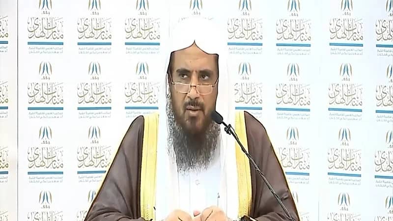 بالفيديو.. "الخثلان" يوضح حكم الـمَنّ على الأصدقاء على سبيل المزاح