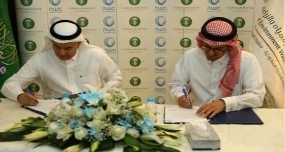 بالصور.. وزير البيئة والمياه والزراعة يوقع 20 عقدًا لرفع مستوى الخدمات بجدة