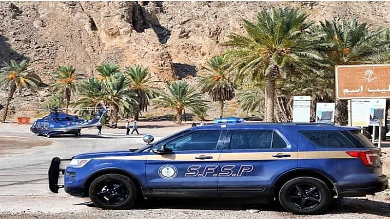 ضبط مواطن ومقيمين لمخالفتهم لنظام البيئة