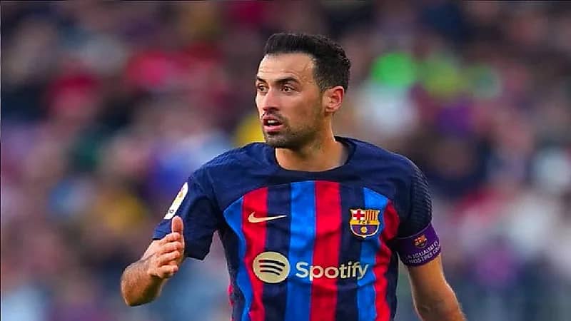 النصر يعرض 18 مليون يورو لضم بوسكيتس