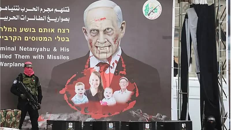 نتنياهو يعلق الإفراج عن الأسرى الفلسطينيين بعد تسليم حماس دفعة جديدة