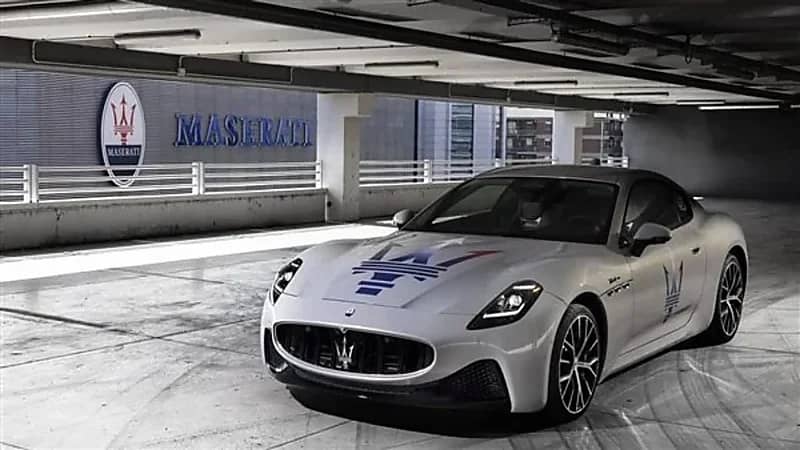 "مازيراتي" تكشف عن سيارتها الكوبية جران توريزمو 2024