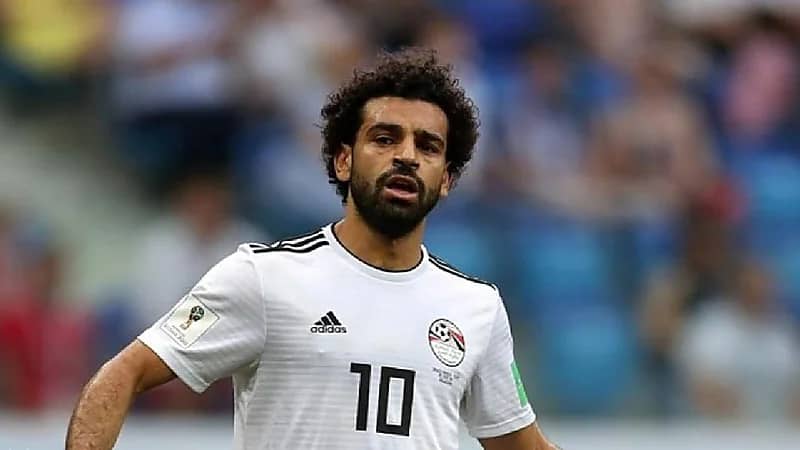 ليفربول يتغلب على نوريتش سيتي ويتمسك بالصدارة