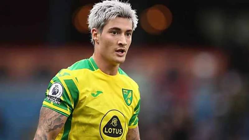 الرائد يتعاقد رسمياً مع النرويجي ماتياس نورمان