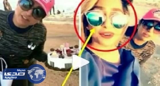 بالفيديو..شقيقتا النجمة شذا يُطردان من موقع تصوير مسلسلها الجديد