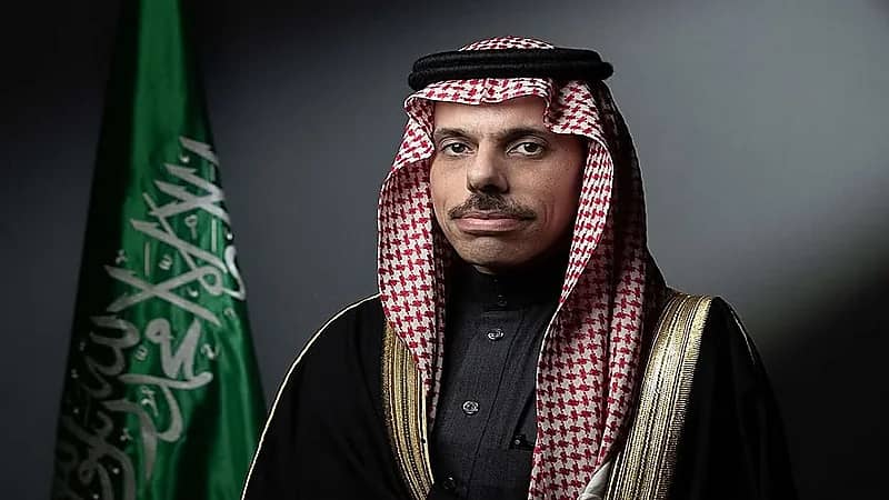 وزير الخارجية يغادر إلى جنوب أفريقيا ليرأس وفد المملكة المشارك في بريكس