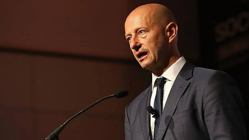 كازادا: الآخرون يتبعوننا وهذا النهج يحتاج لتعديل عند التعامل مع الجماهير العالمية