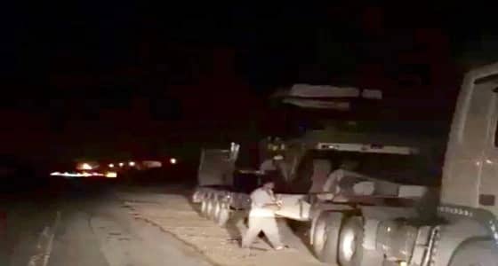 بالفيديو.. سحب آليات مشروع طريق السودة بعد مغادرة وزير النقل أبها