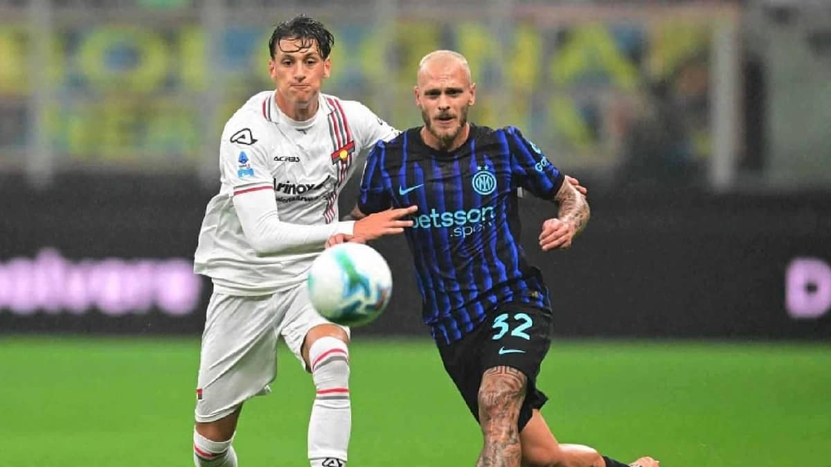 إنتر ميلان يقسو على كريمونينزي برباعية ويعتلي صدارة الدوري