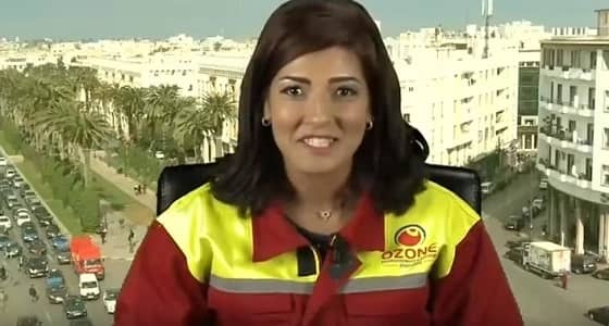 بالفيديو.. عاملة النظافة التي سحرت مواقع التواصل تتحدث عن تفاصيل حياتها