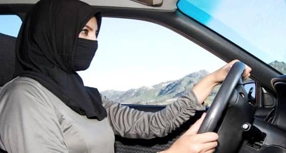 دورة التعريف بالقيادة للبنات من " التدريب التقني " .. الأحد