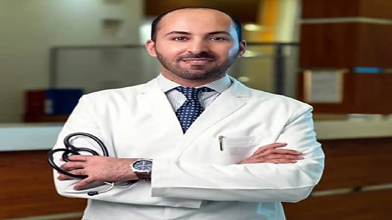 الذيابي للفتيات: «التدخين لا يجعل منكِ كشخة أو فلة»