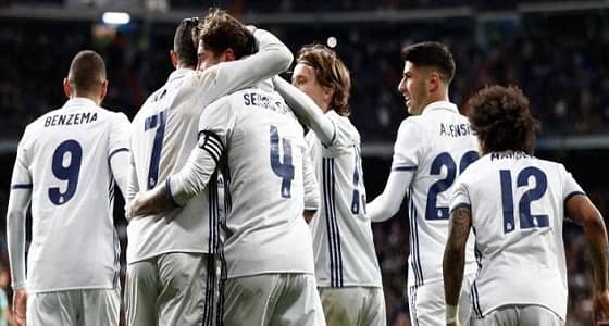 مودريتش: رونالدو مفتاح الفوز ..وبنزيما يحسم المباريات الهامة