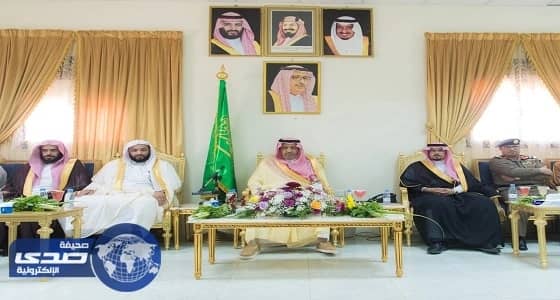 بالصور.. أمير الباحة يزور محافظتي غامد الزناد والمخواة