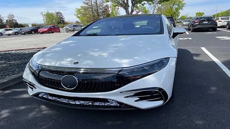 بالصور.. ظهور مرسيدس EQS الكهربائية قبل توافرها في الأسواق