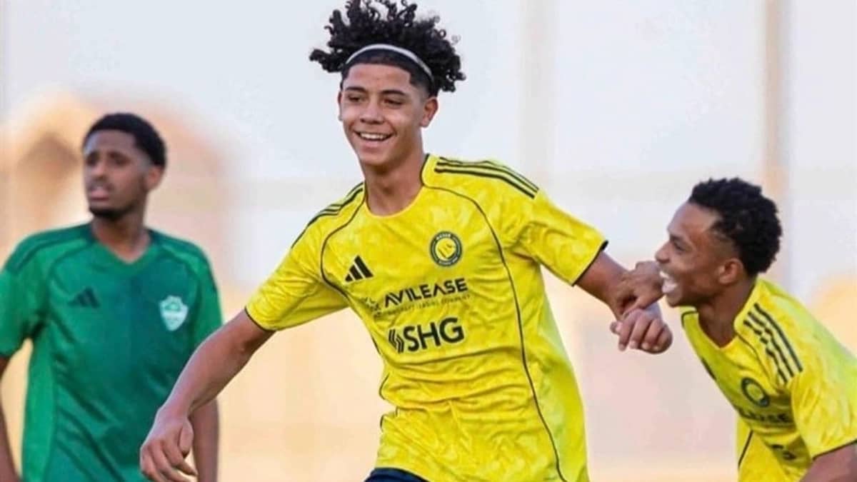 ريال مدريد يسعى للتعاقد مع نجل رونالدو